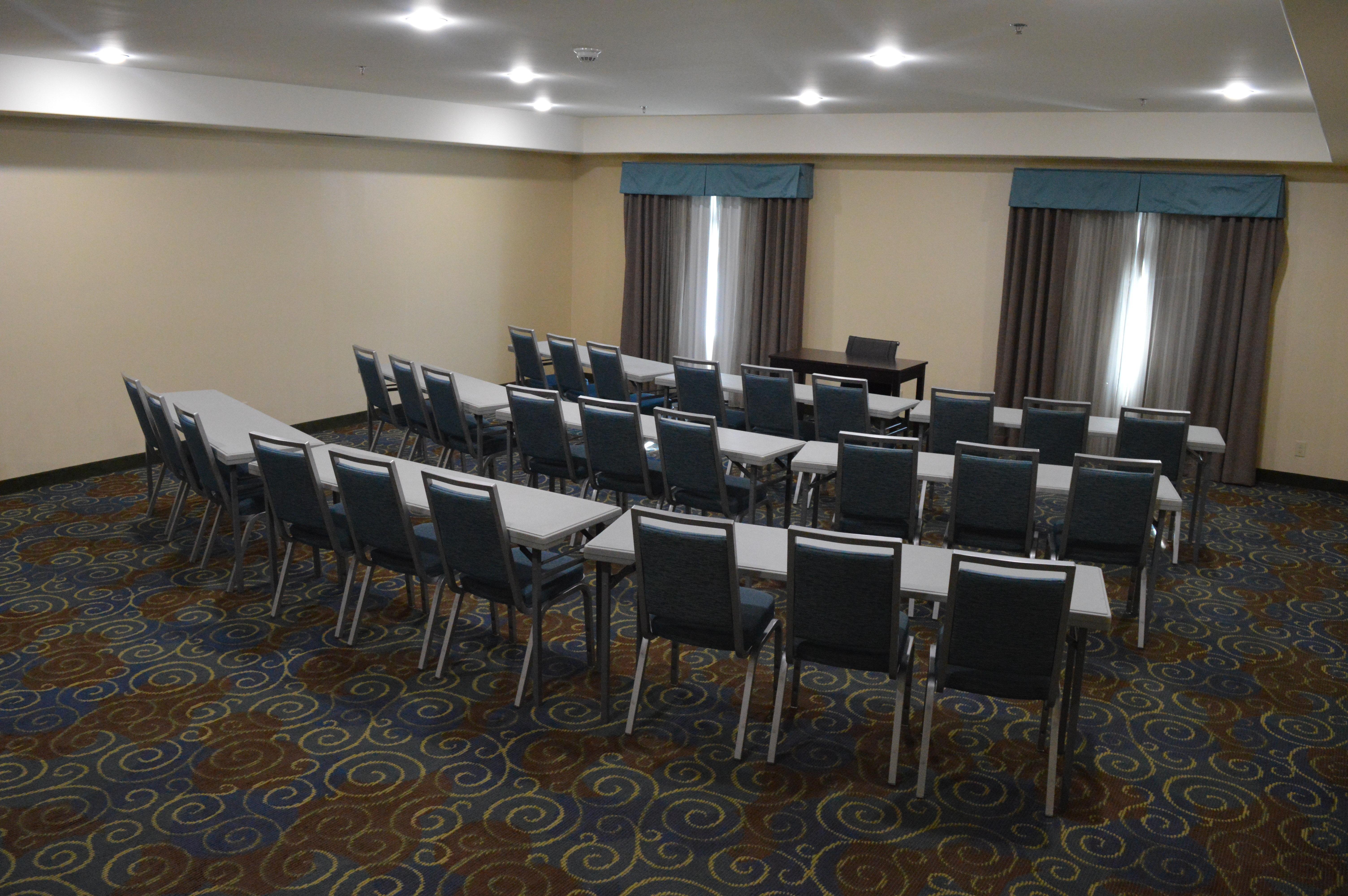 Holiday Inn Express Yorkton East By Ihg Exteriör bild
