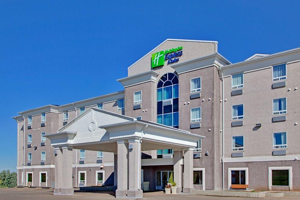 Holiday Inn Express Yorkton East By Ihg Exteriör bild