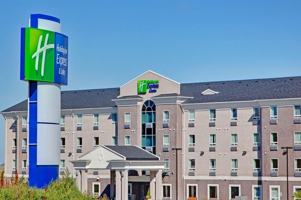 Holiday Inn Express Yorkton East By Ihg Exteriör bild